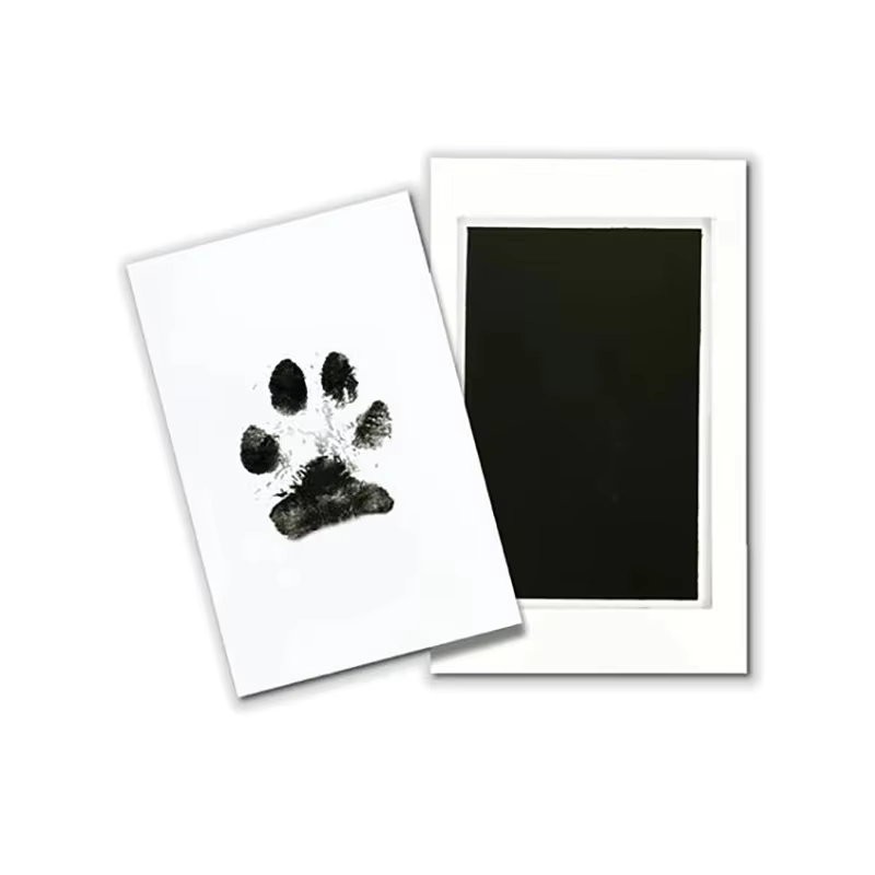 Kit de tinta para huellas de perros y gatos – seguro, limpio y sin complicaciones.